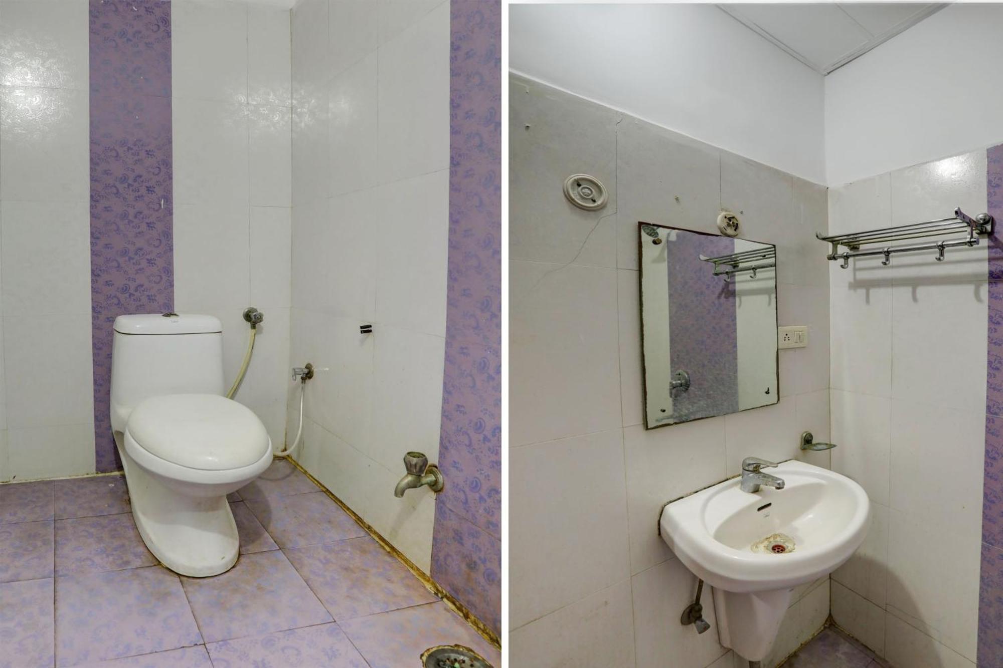 Hotel Monarch Inn Лакхнау Екстер'єр фото