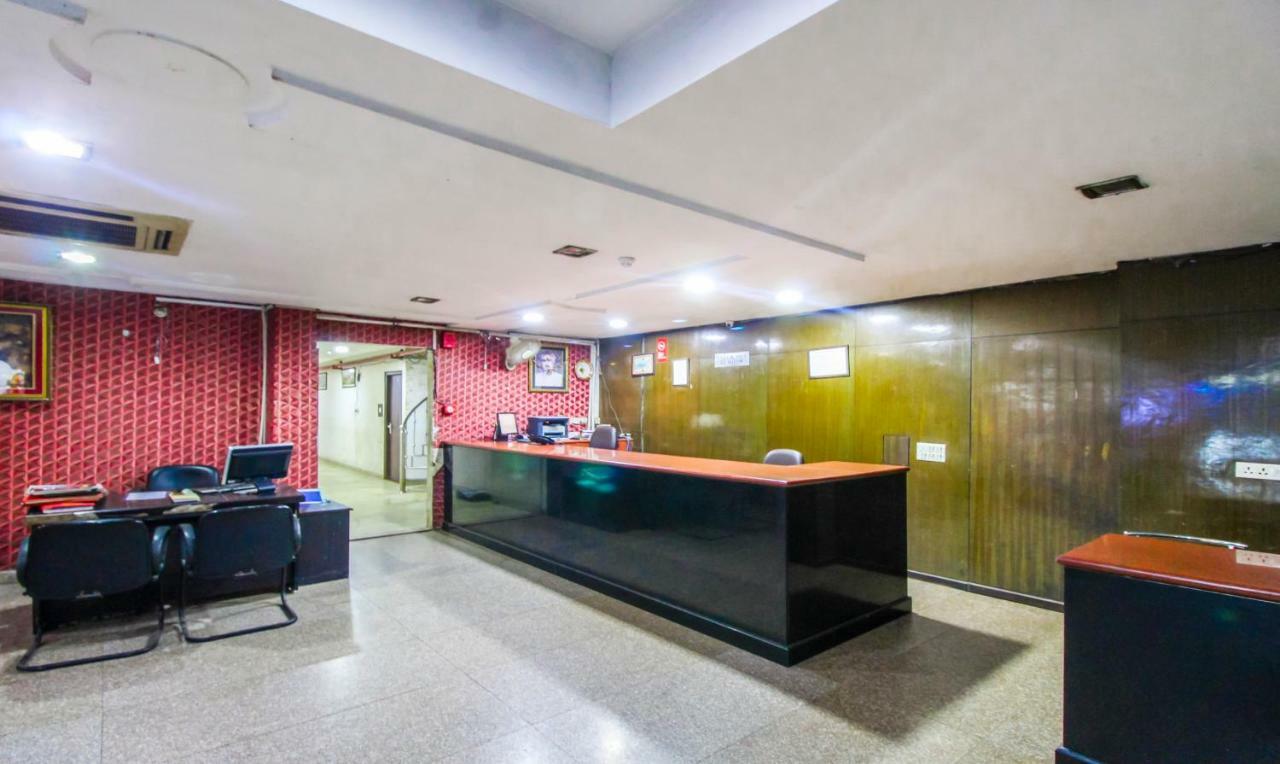 Hotel Monarch Inn Лакхнау Екстер'єр фото